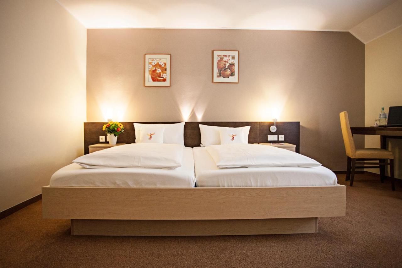 Phoenix Hotel 베르그노이스타트 외부 사진