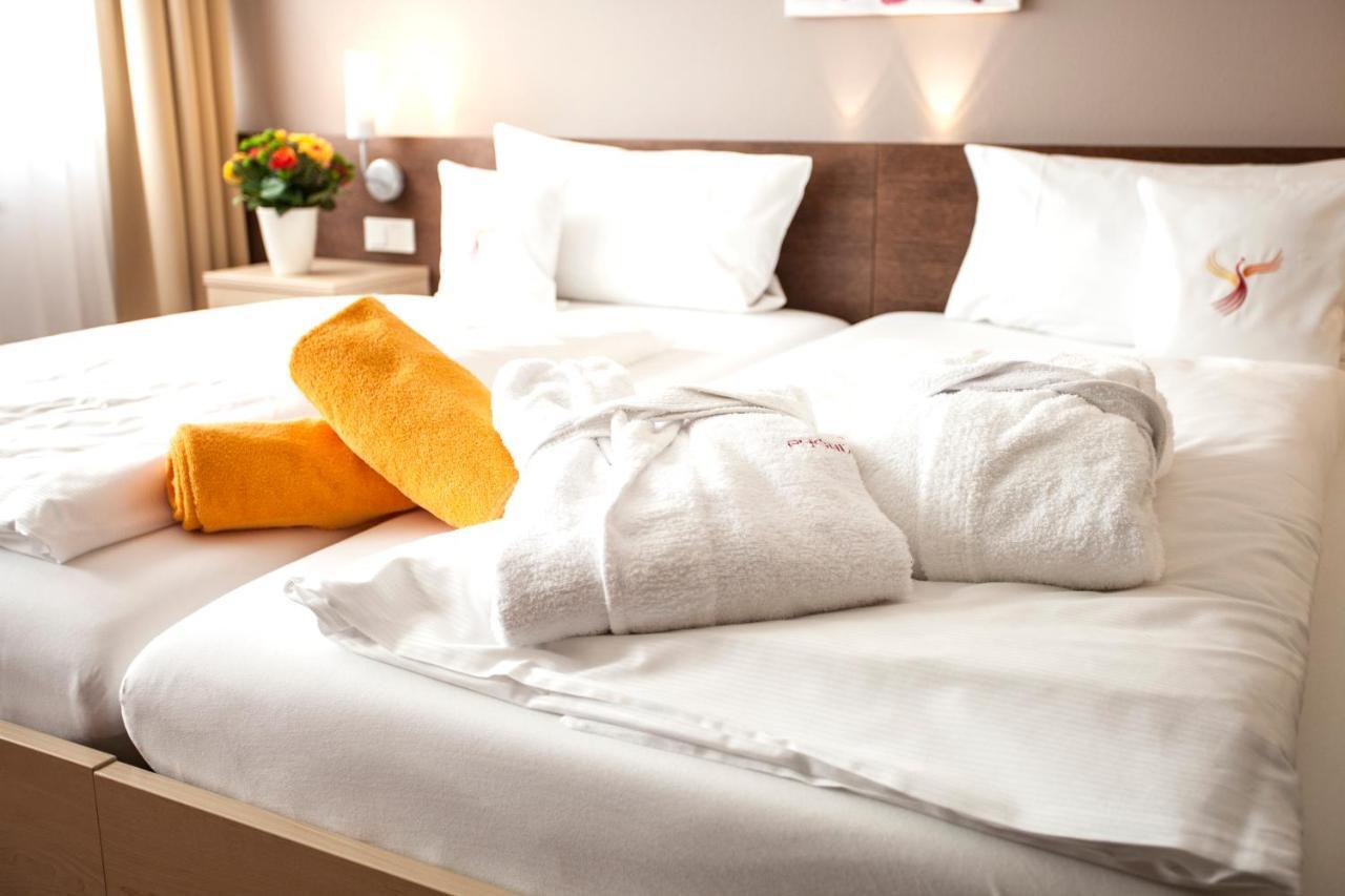 Phoenix Hotel 베르그노이스타트 외부 사진
